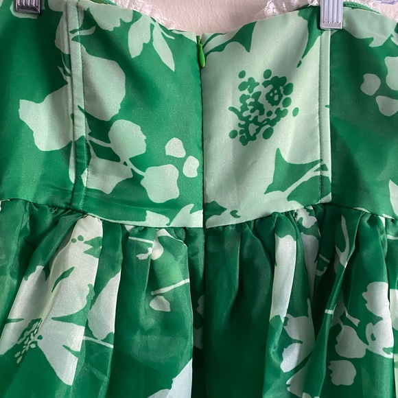 Green Selkie Dress - Picture 5 of 6